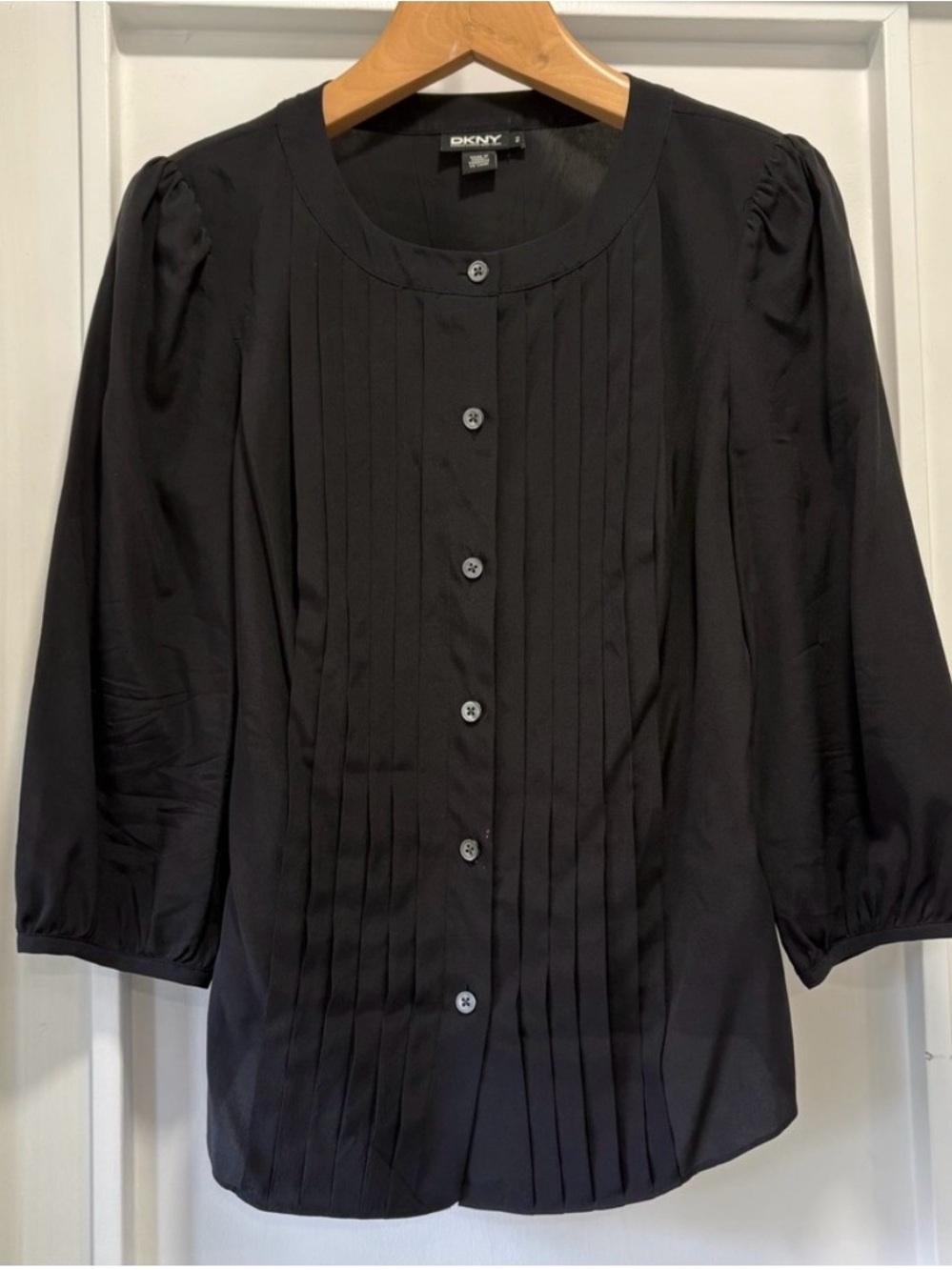 DKNY Black Pleat Front Puff Sleeve Silk Blouse Size 2